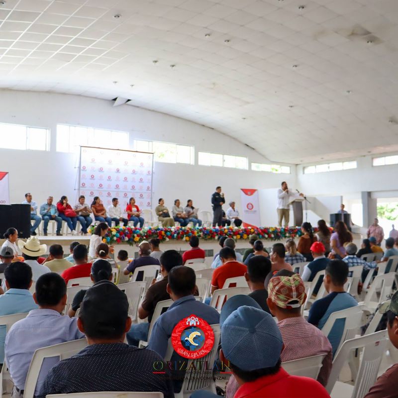 El ALCALDE DR. ESCAMILLA ENCABEZA REUNIÓN CON DELEGADOS Y COMITIVAS DE SAN FELIPE ORIZATLÁN
